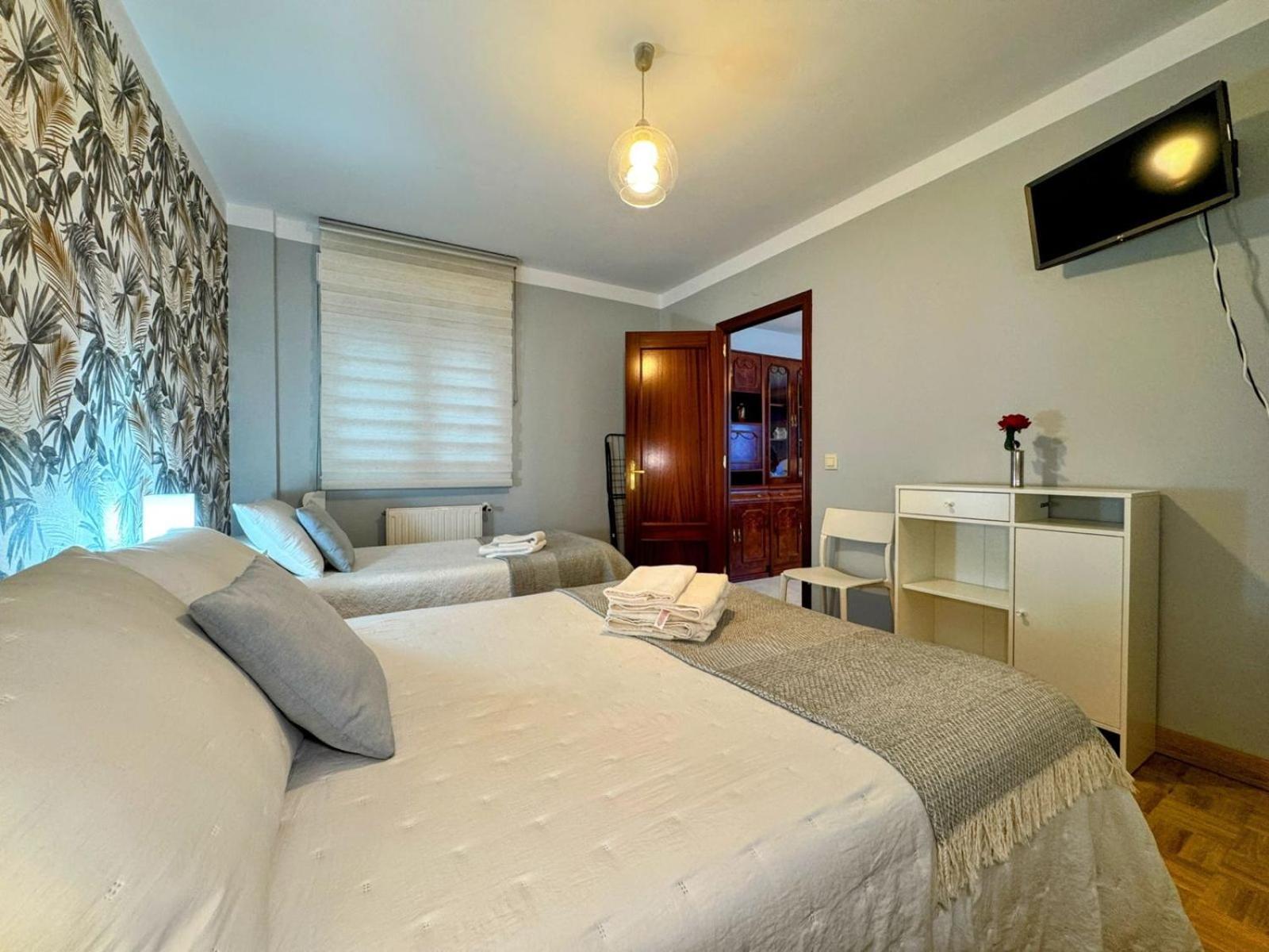 Apartamento Elena Centrico Con Wifi Onís Buitenkant foto