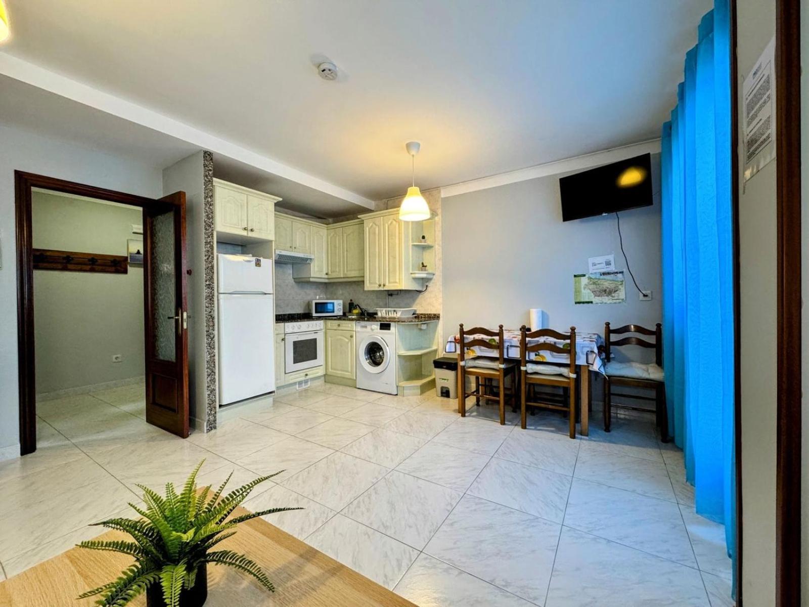 Apartamento Elena Centrico Con Wifi Onís Buitenkant foto