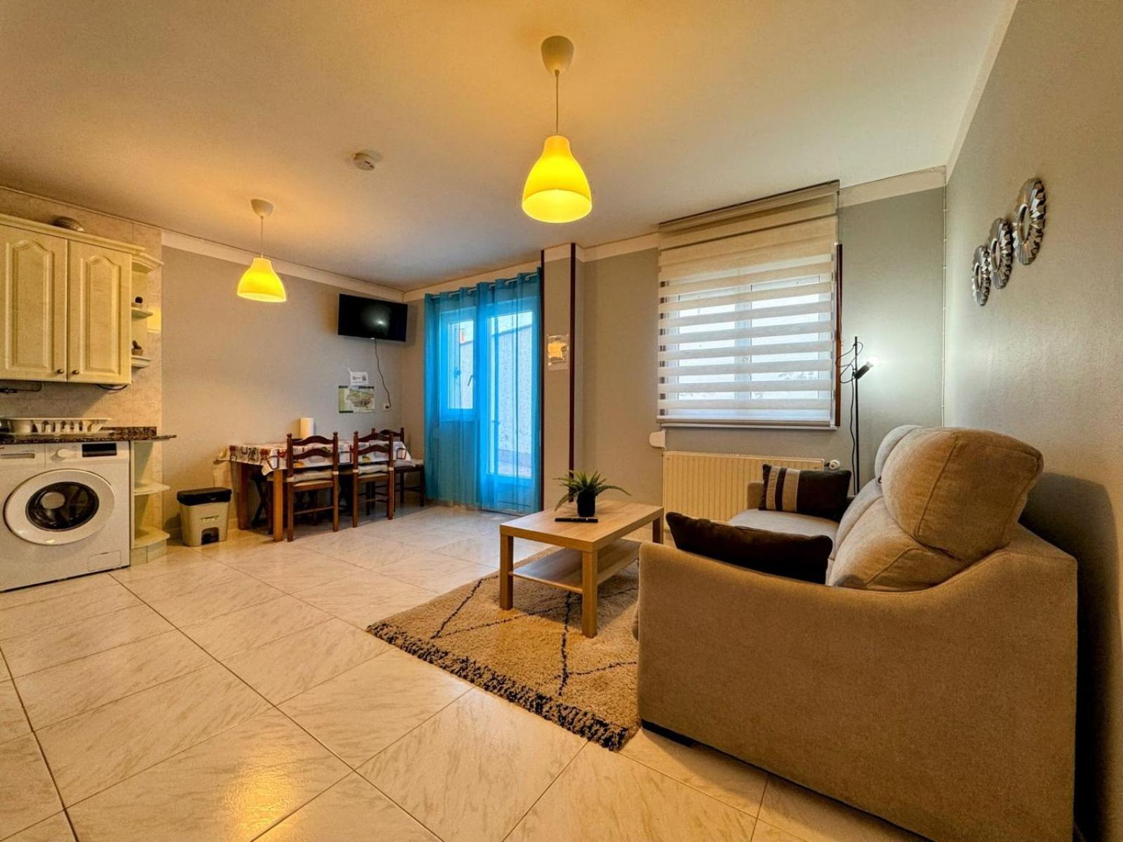 Apartamento Elena Centrico Con Wifi Onís Buitenkant foto
